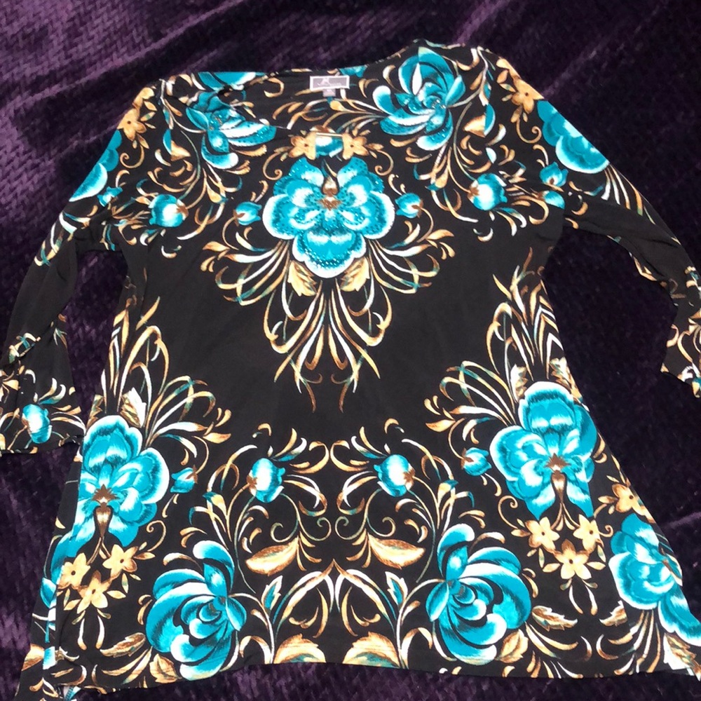 Beautiful women’s top